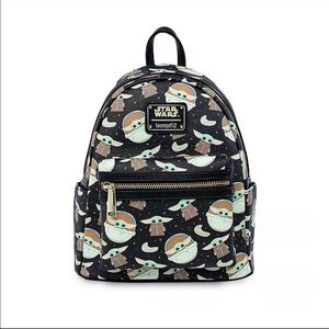 BNWT Loungefly Baby Yoda the Child backpack